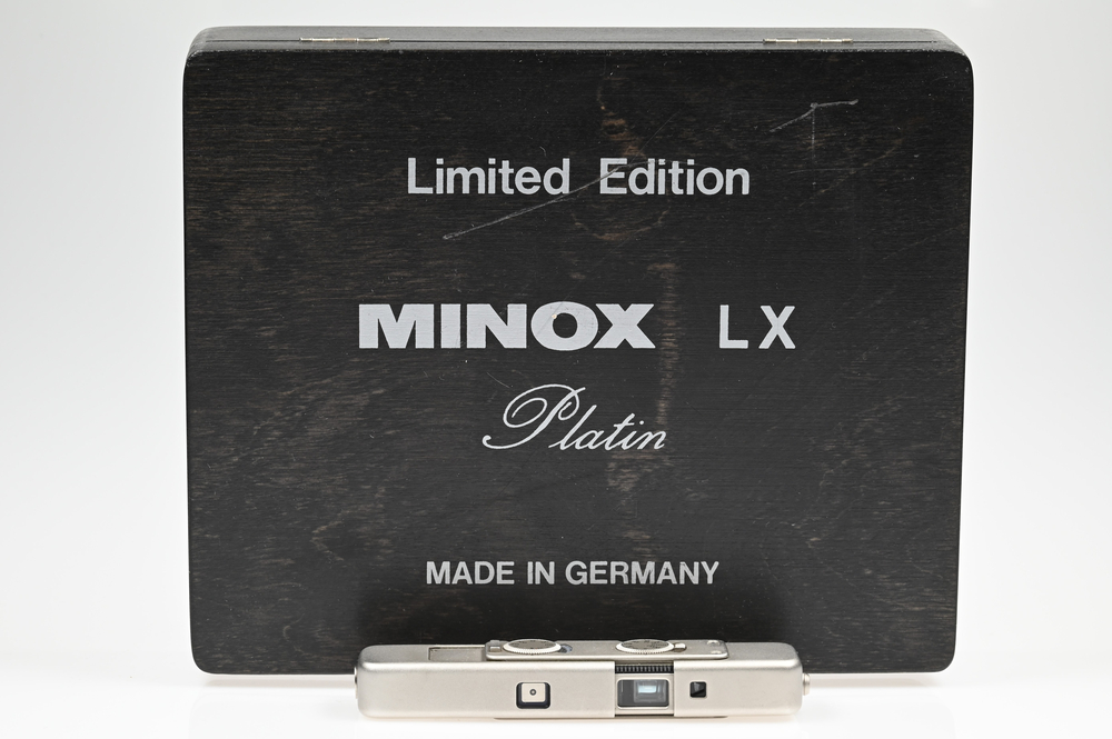 Gelegenheit Minox LX Limited Edition Platin 515/1000 + Minox Tragekette + Minox Holzbox Zustand B+