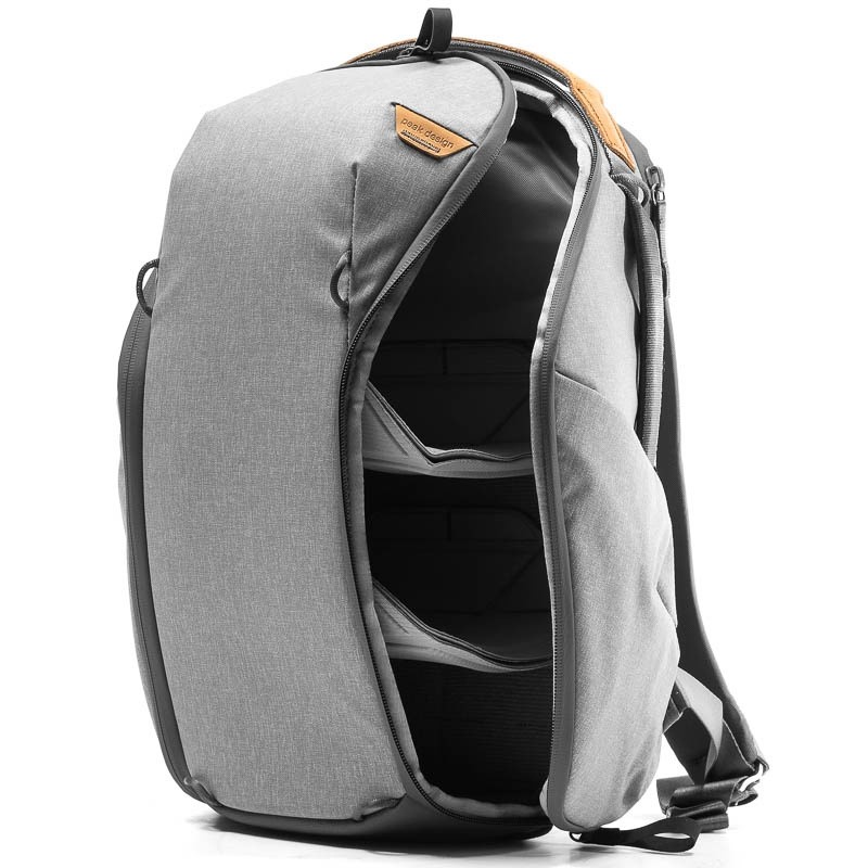 Peak Design Everday Backpack V2 Zip 15 Liter - Ash Hellgrau 0818373021498