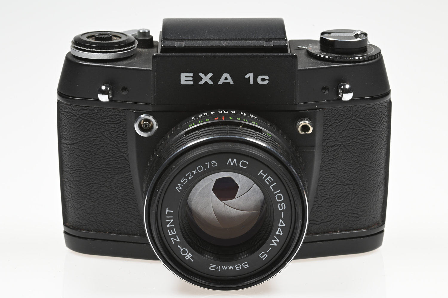 Gelegenheit Exa 1c Gehäuse +  Zenit Helios 58/2,0 MC Zustand A-