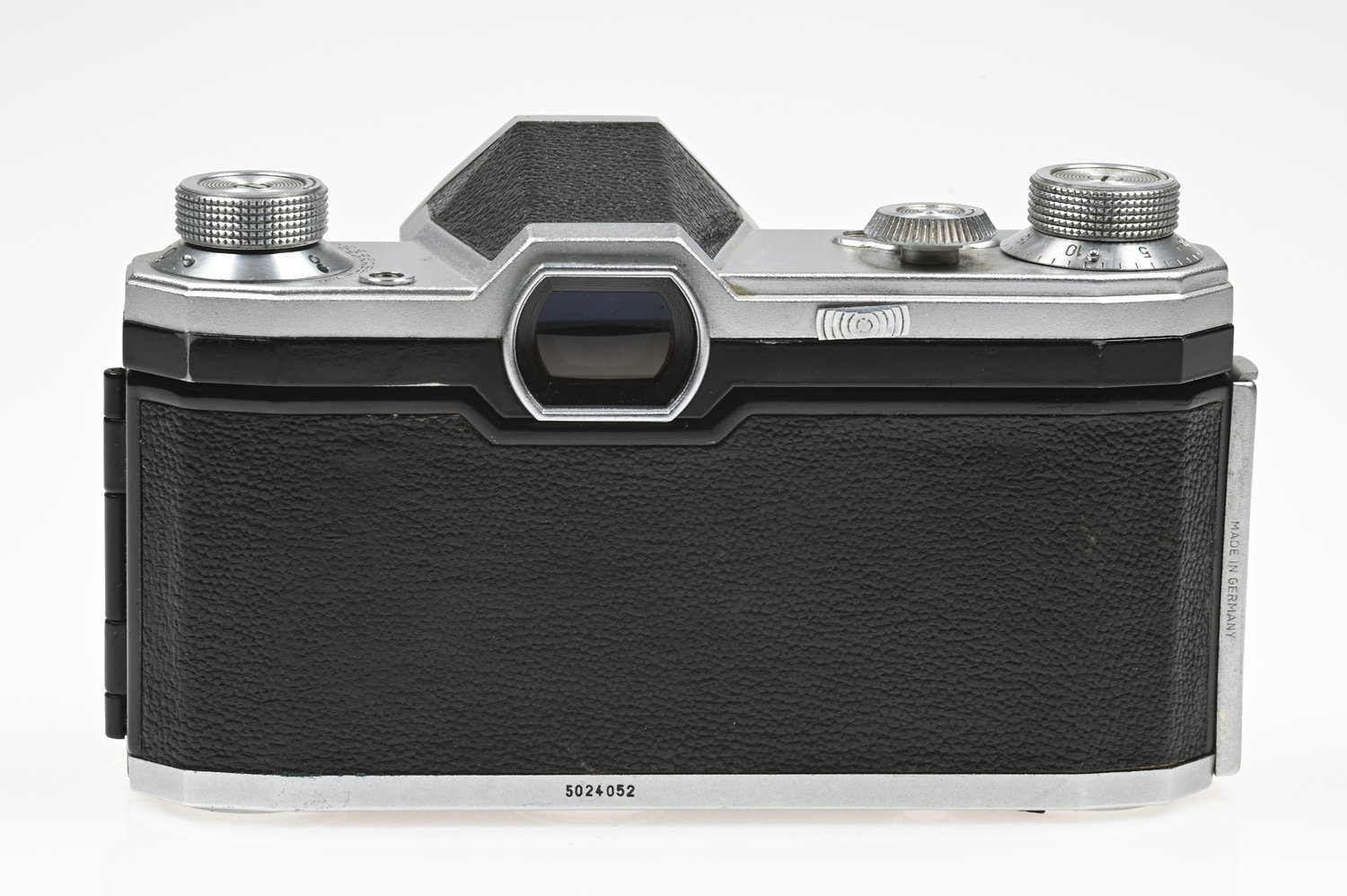 Gelegenheit Contax D Gehäuse + Zeiss Jena Tessar 50/2,8 Zustand A-