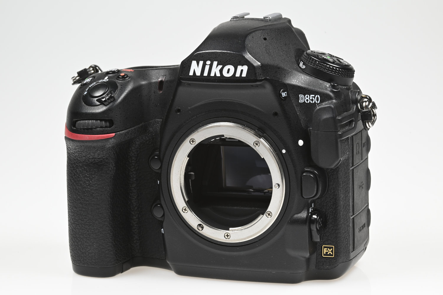 Gelegenheit Nikon D850 Gehäuse + Nikon Zubehör Zustand B+