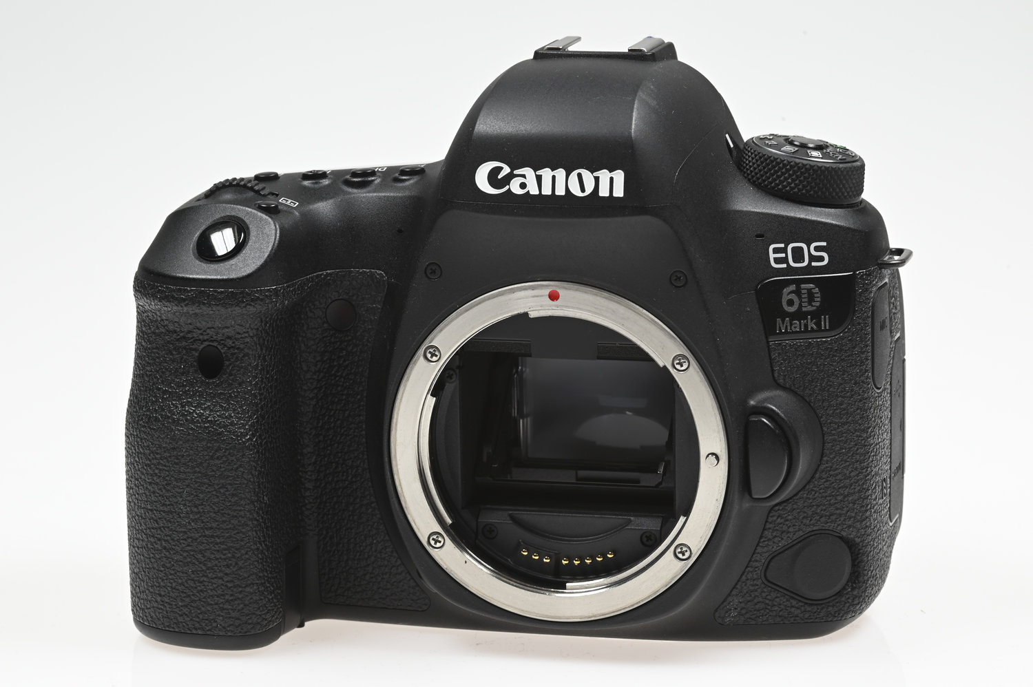 Gelegenheit Canon EOS 6D Mark II Gehäuse + Canon EP-EX15II Okularverlängerung + Ravpower Zubehör Zustand A-