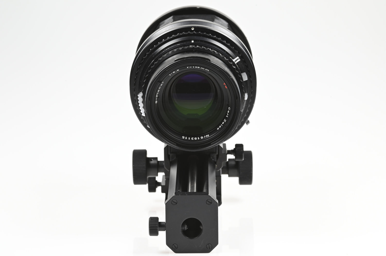 Gelegenheit Hasselblad Carl Zeiss S-Planar 135/5,6 T* + Hasselblad Balgengerät Zustand A-