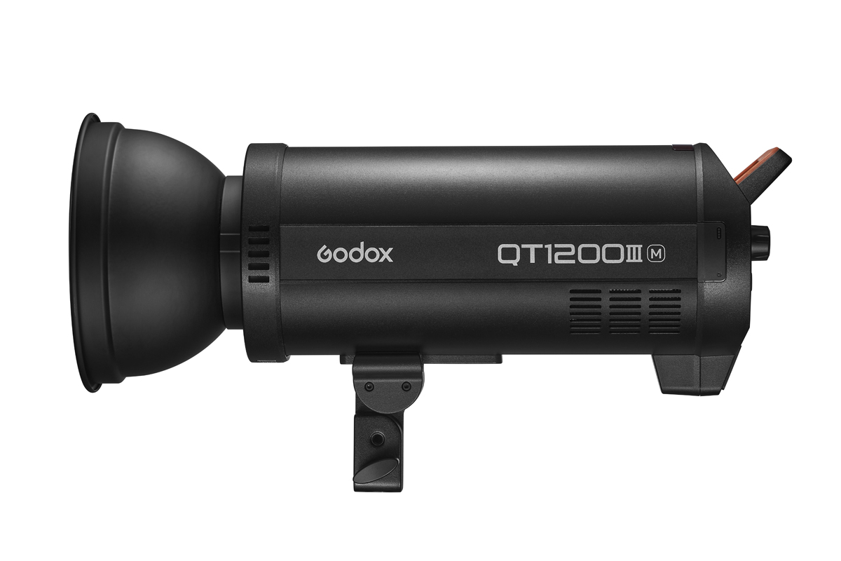 Godox QT1200III-M Studioblitzgerät mit LED Einstelllicht 6952344223789