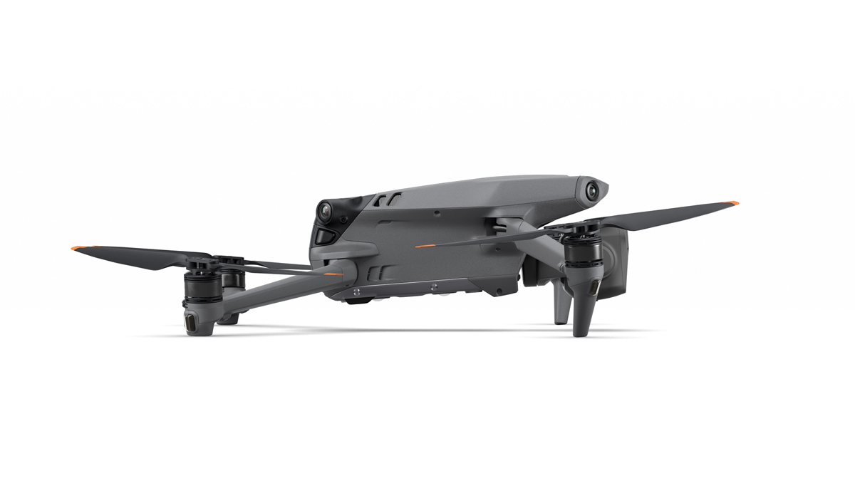 DJI Mavic 3 Pro Cine Premium Combo 6941565957078