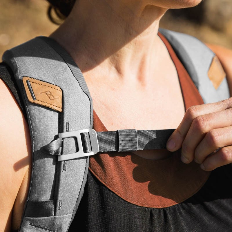 Peak Design Everday Backpack V2 Zip 15 Liter - Ash Hellgrau 0818373021498