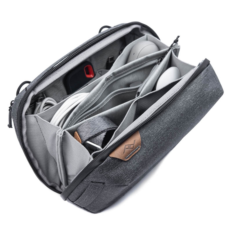 Peak Design Tech Pouch - Charcoal ( Dunkelgrau ) -Organizer-Tasche 0818373022402