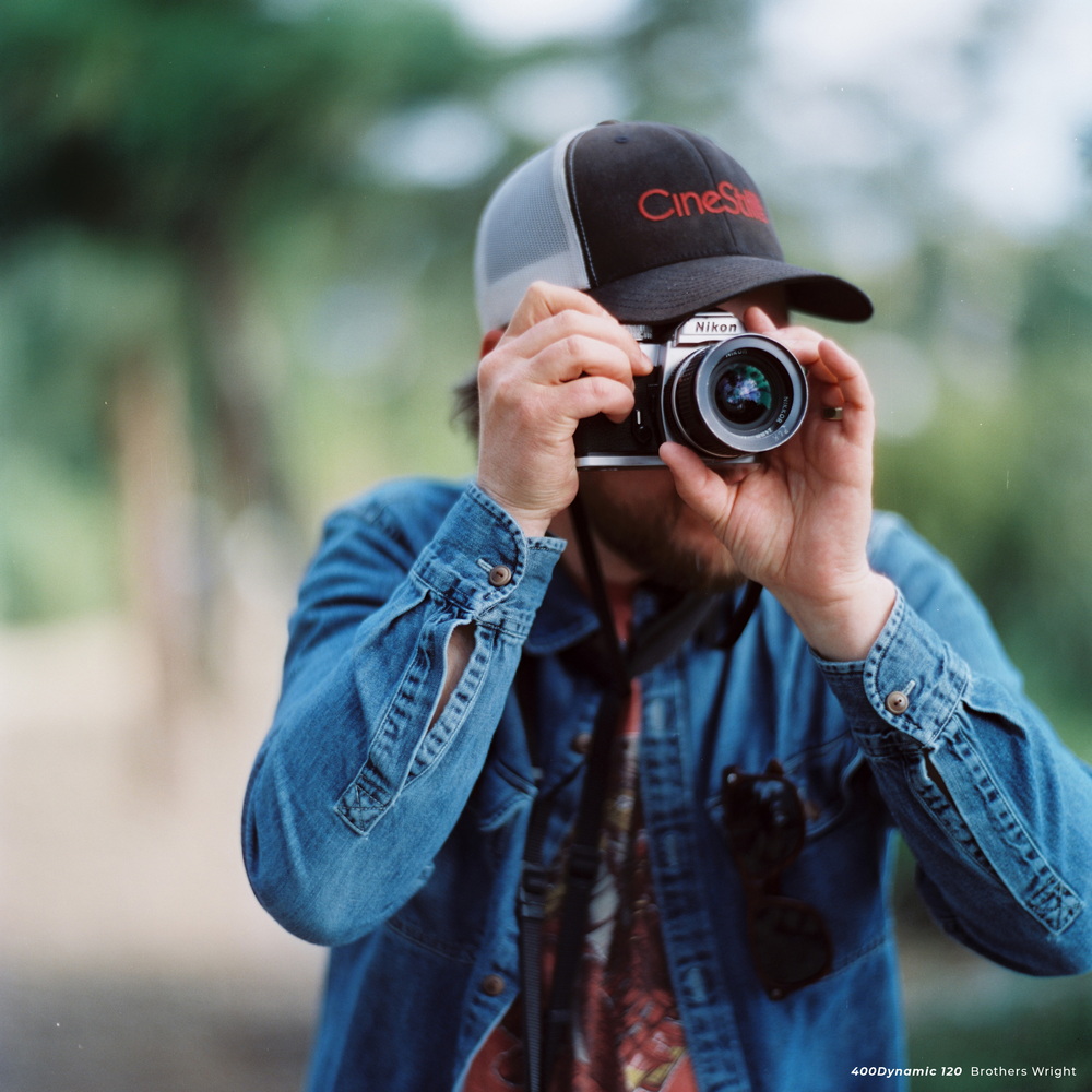 CineStill CINESTILL 400 Dynamic C-41 120er 4260243554814
