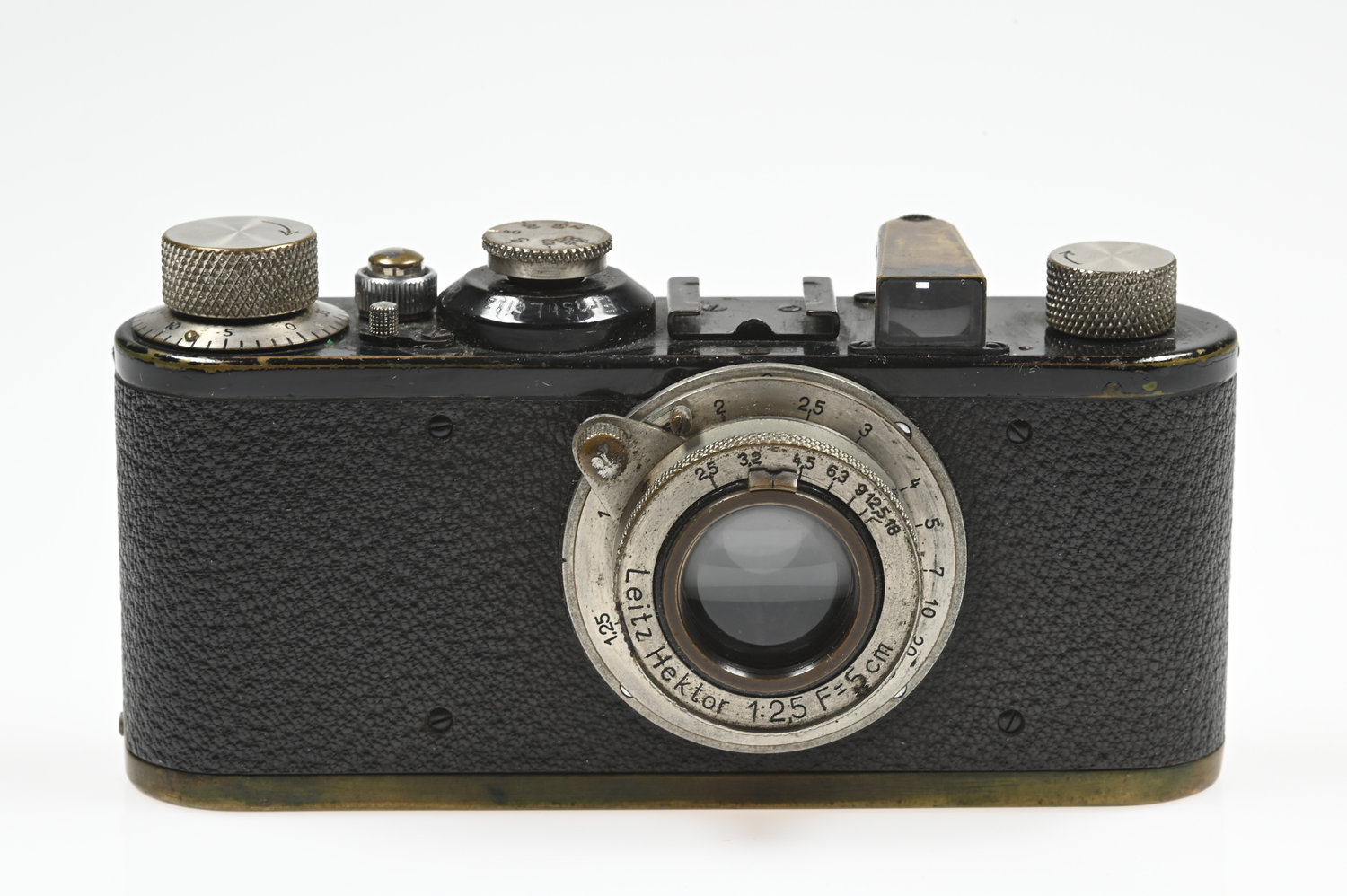 Gelegenheit Leica I Gehäuse mit Leitz Hektor 5cm/2,5 Zustand B- (Bodenplatte Zustand C)