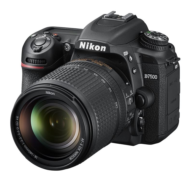Nikon D7500 + DX 18-140 VR Set 0018208953486