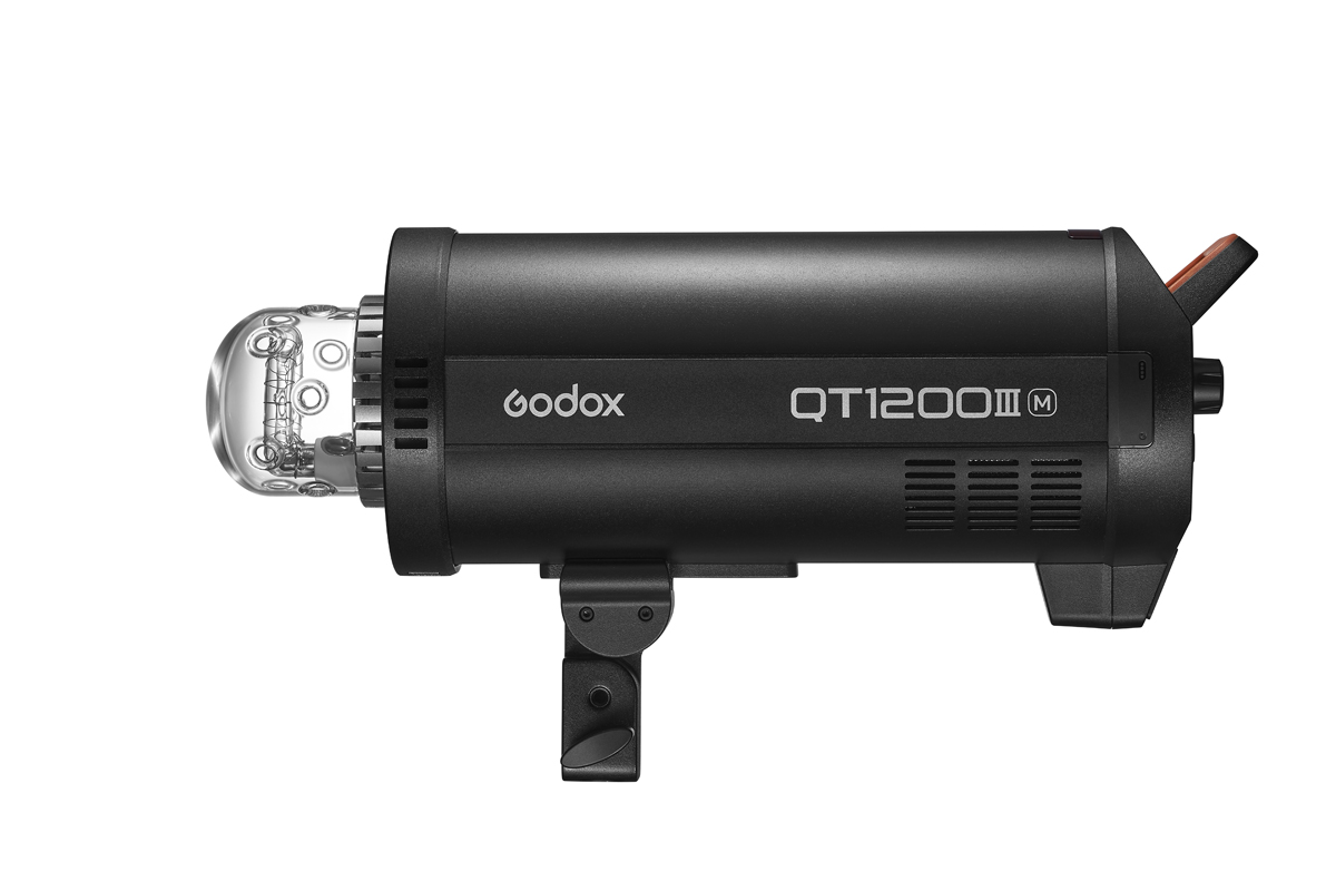 Godox QT1200III-M Studioblitzgerät mit LED Einstelllicht 6952344223789