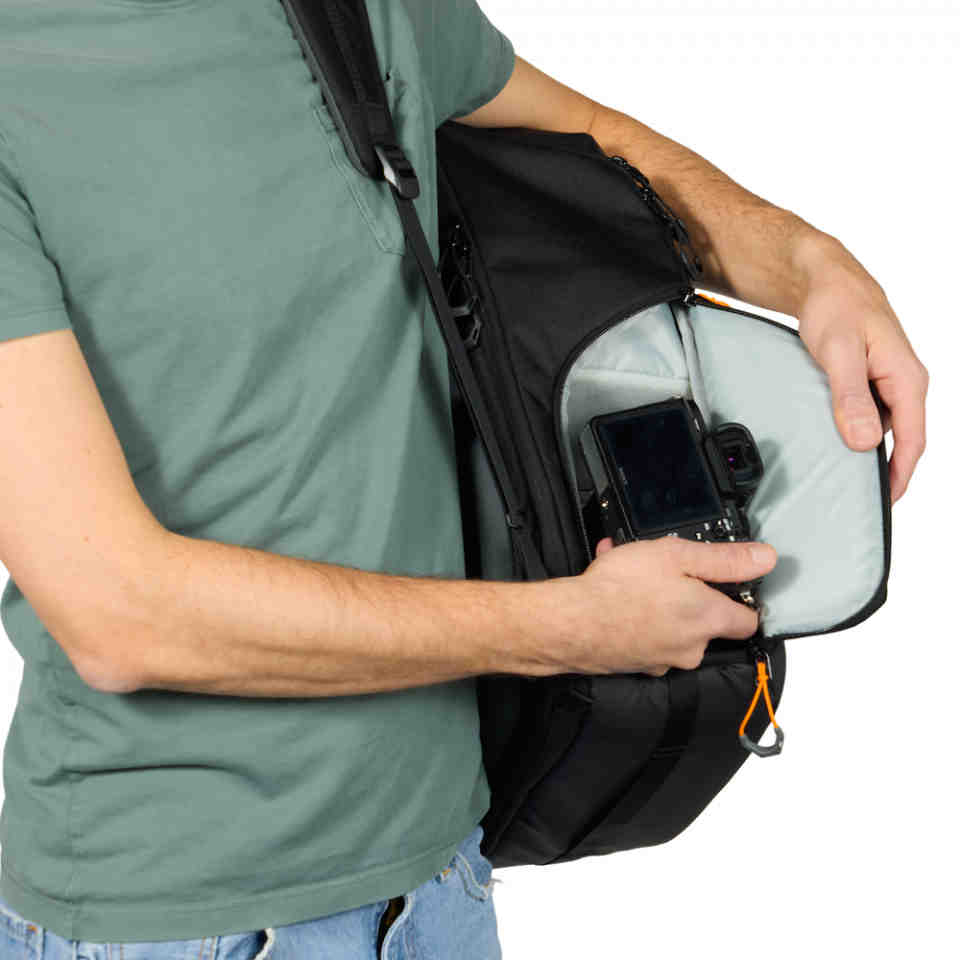 Lowepro Fastpack BP 250 AW IV, schwarz Foto Kamerarucksack