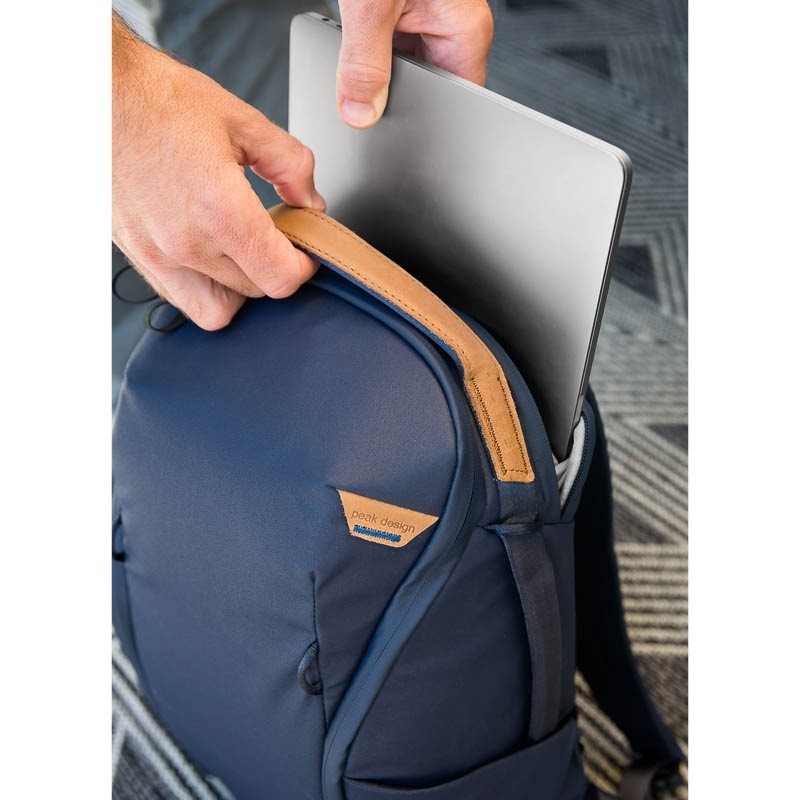 Peak Design Everday Backpack V2 Zip 15 Liter - Midnight (Blau) 0818373021504