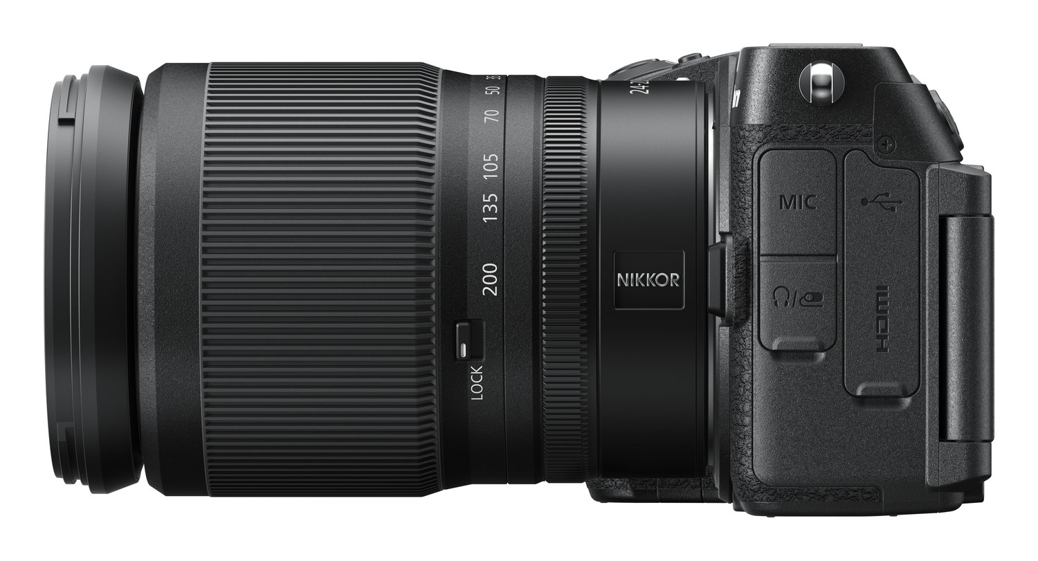 Nikon Z5 IIC schwarz + Z 24-200/4.0-6.3 VR Set
