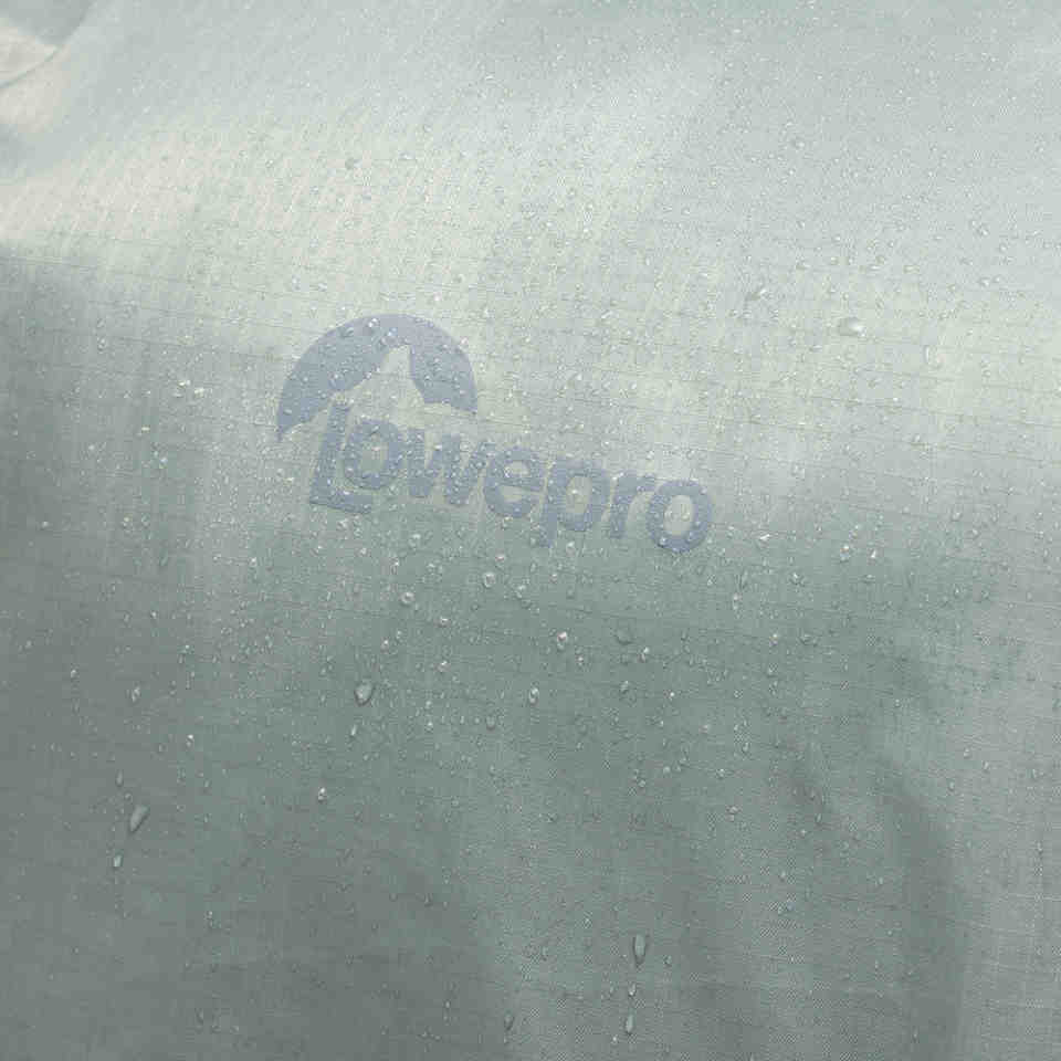 Lowepro Fastpack BP 150 AW IV, schwarz Foto Kamerarucksack