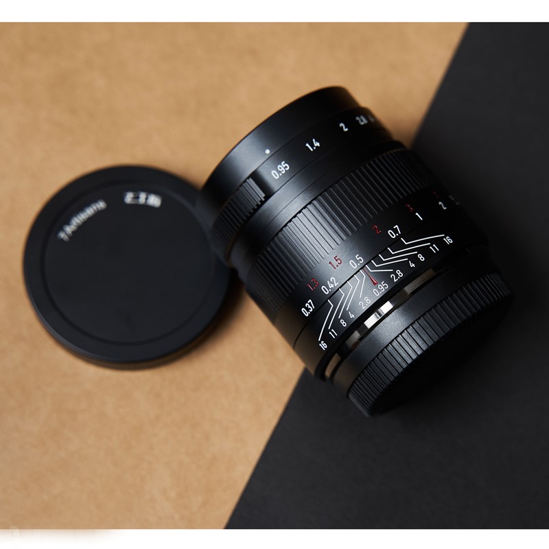 7Artisans 35mm f/0,95 für MFT 6971835480913