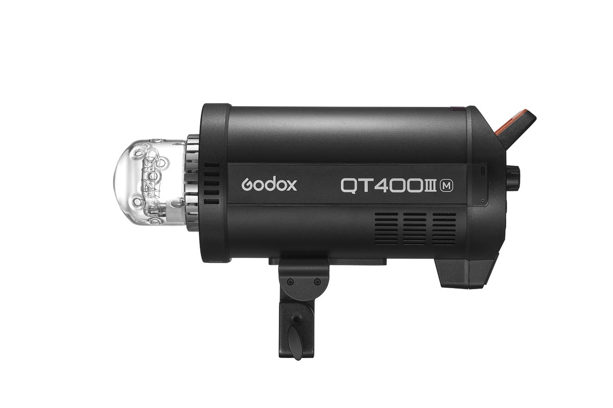 Godox QT400III-M Studioblitzgerät mit LED Einstelllicht 6952344223772