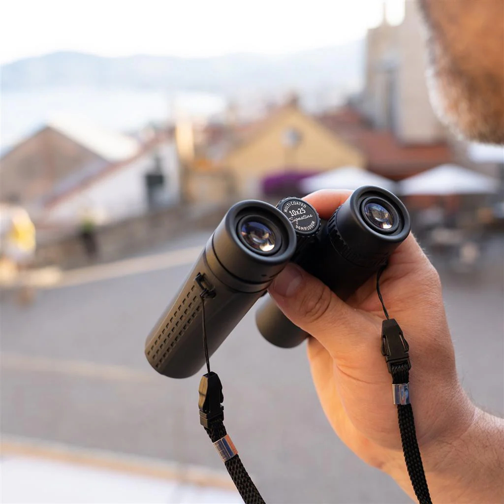 Dörr 10 x 25 Pocket Fernglas Signature
