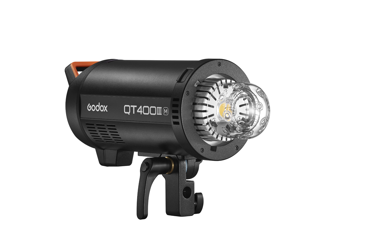 Godox QT400III-M Studioblitzgerät mit LED Einstelllicht 6952344223772