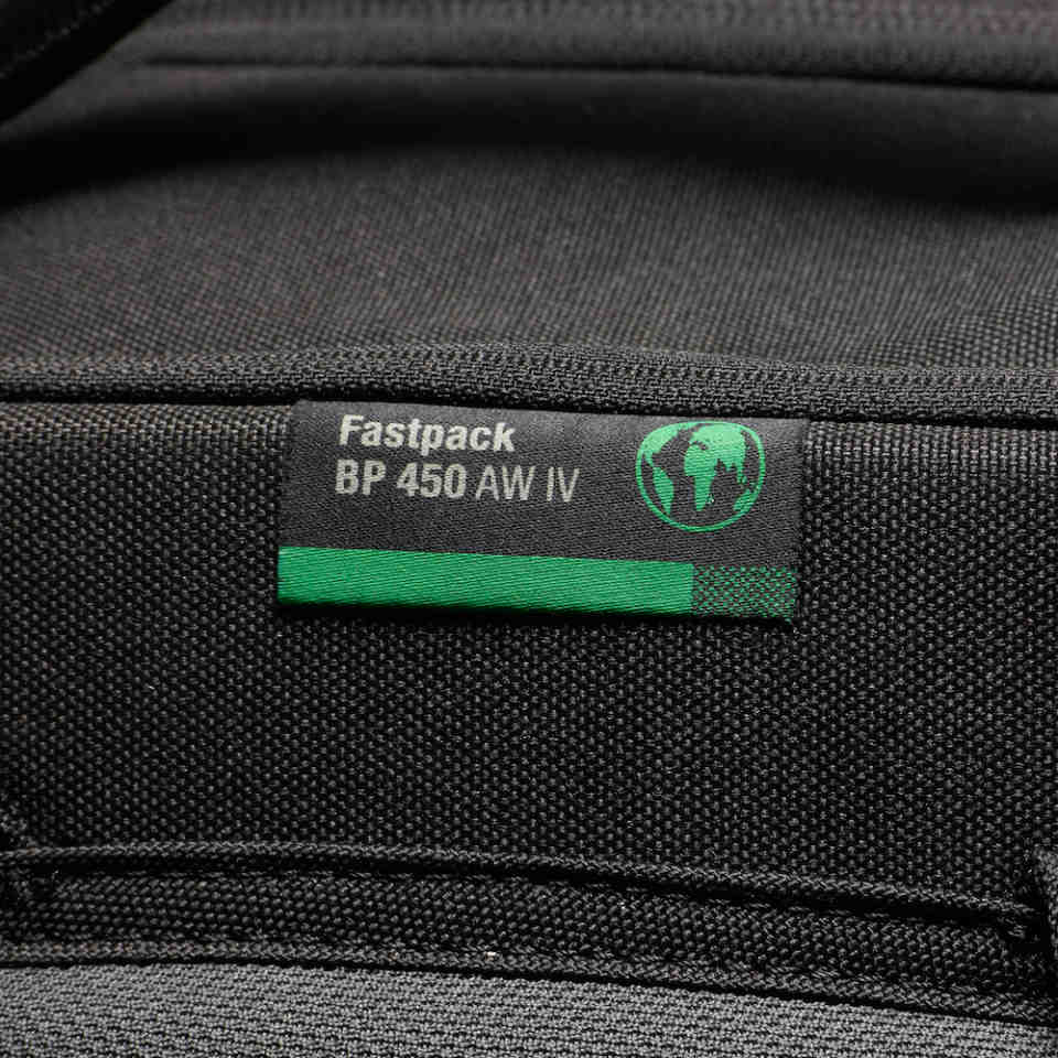 Lowepro Fastpack BP 450 AW IV, schwarz Foto Kamerarucksack