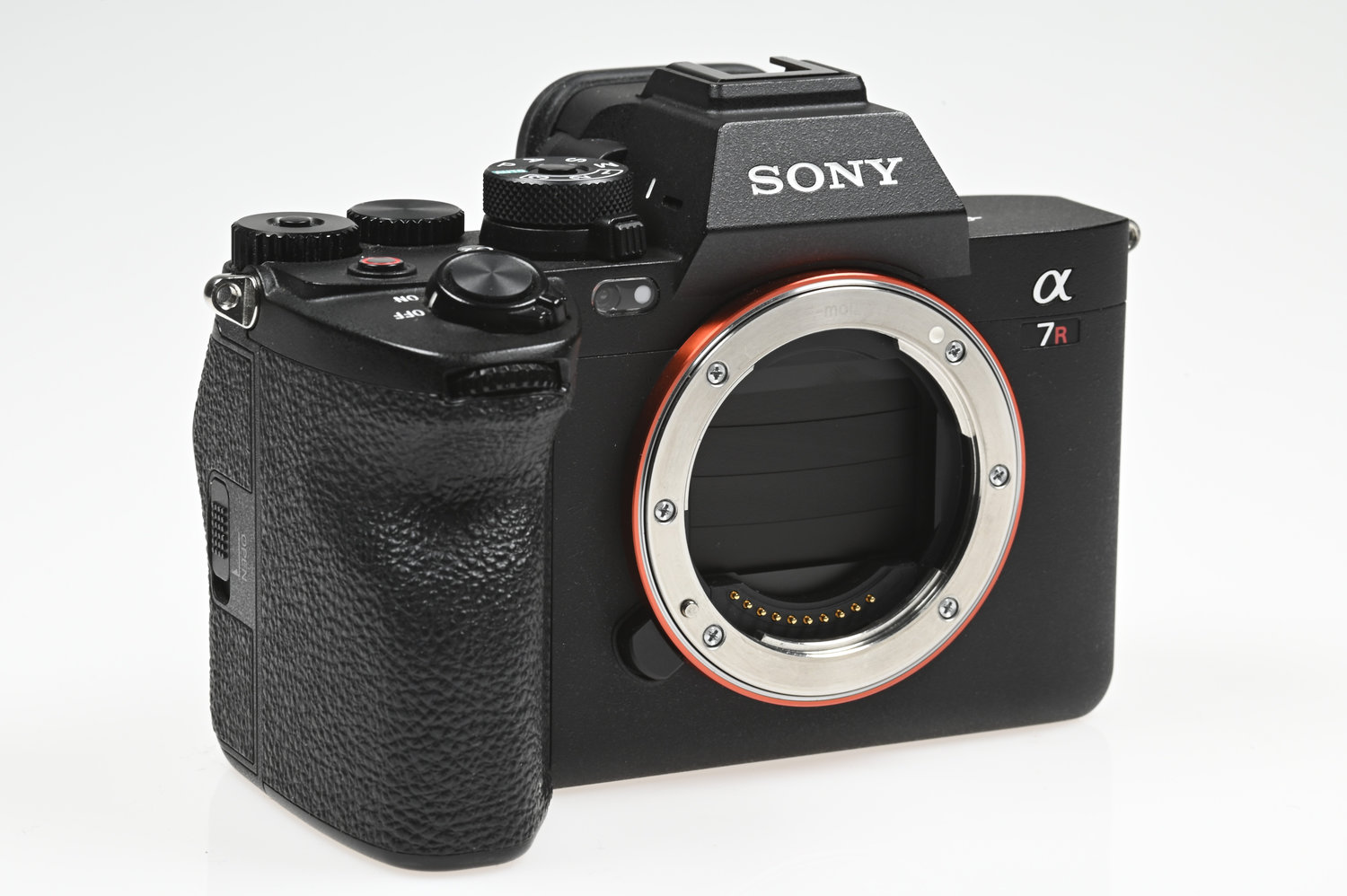 Gelegenheit Sony Alpha 7R V Gehäuse + Sony Zubehör Zustand A
