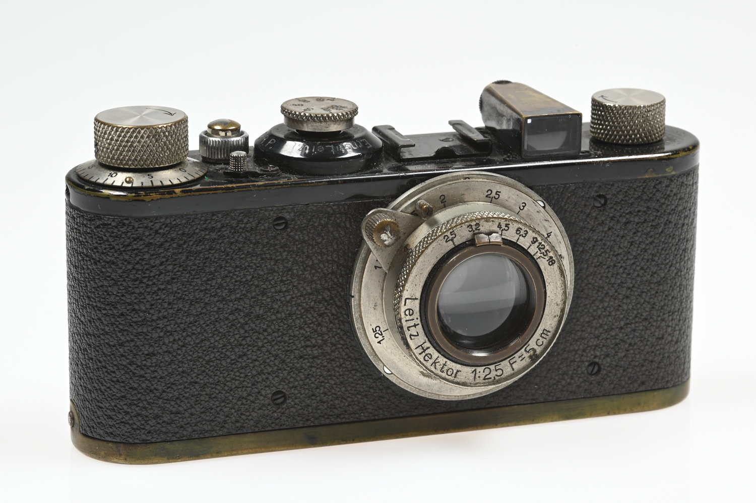 Gelegenheit Leica I Gehäuse mit Leitz Hektor 5cm/2,5 Zustand B- (Bodenplatte Zustand C)