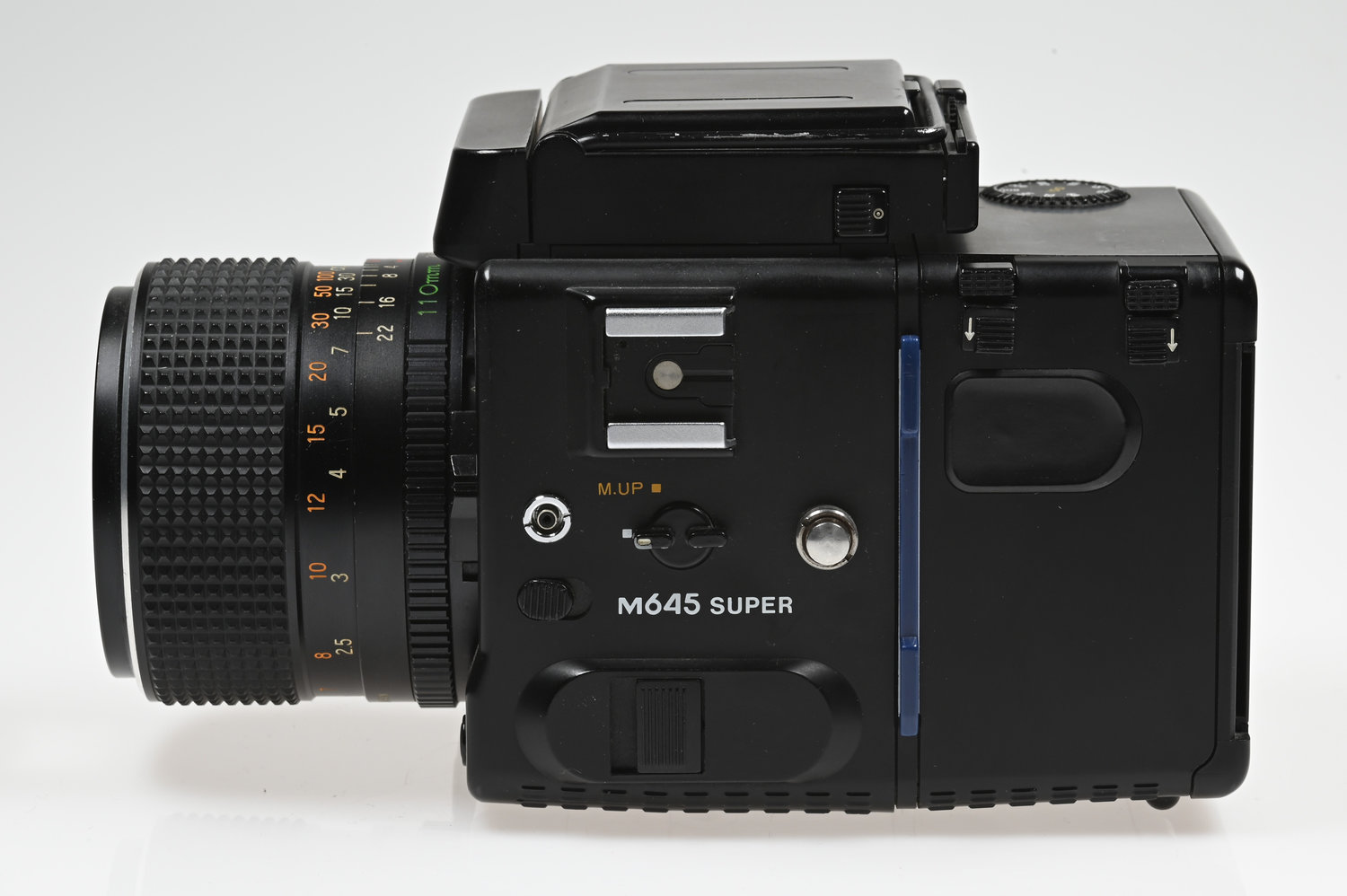 Gelegenheit Mamiya M645 Super Gehäuse + Mamiya Sekor C 110/2,8 + Mamiya 120 Magazin Zustand A-