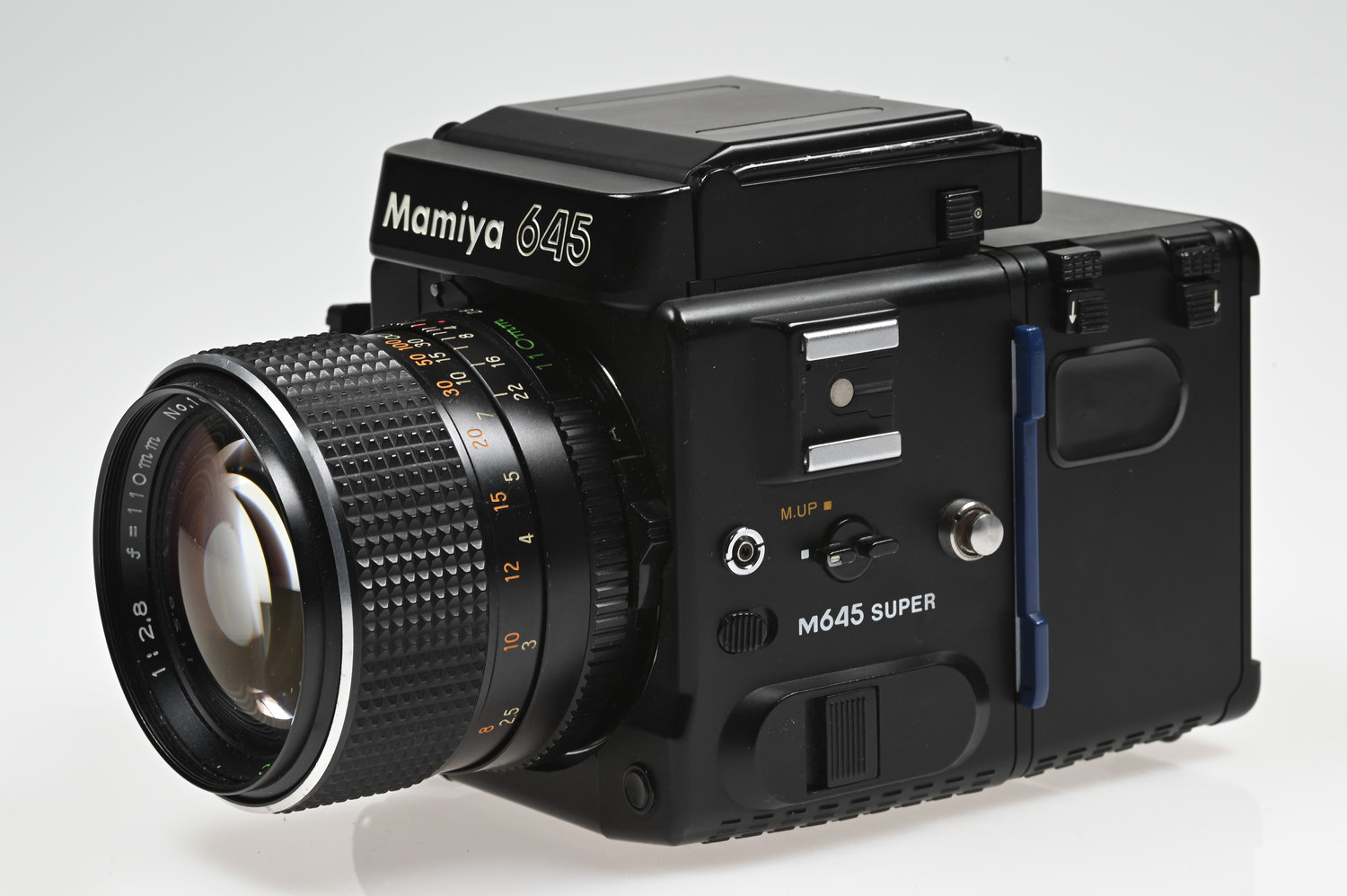 Gelegenheit Mamiya M645 Super Gehäuse + Mamiya Sekor C 110/2,8 + Mamiya 120 Magazin Zustand A-