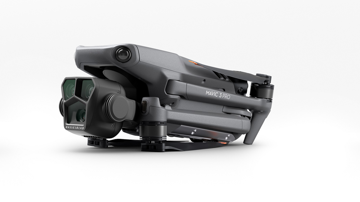 DJI Mavic 3 Pro Cine Premium Combo 6941565957078