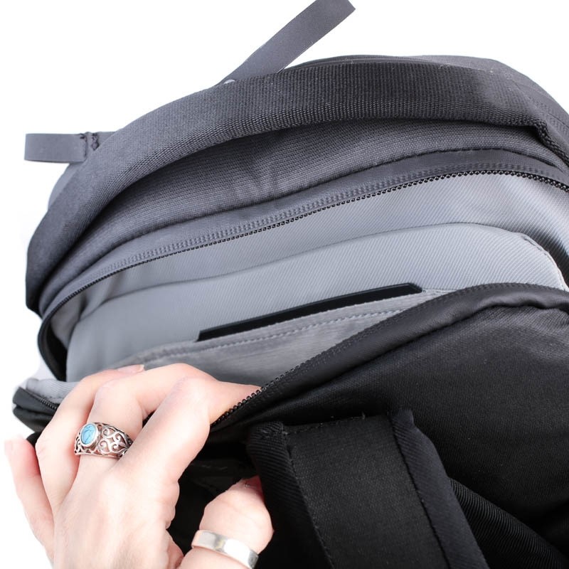 Peak Design Everday Backpack V2 Zip 15 Liter - Schwarz 0818373021481