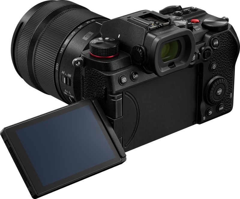 Panasonic DC-S5D + S 28-200 Set 5025232977567