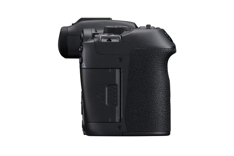 Canon EOS R7 + RF-S 18-150/3,5-6,3 IS STM 4549292185553